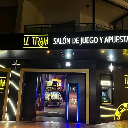 1st Line Paseo Maritimo En El Puerto Deportivo De 아파트 *