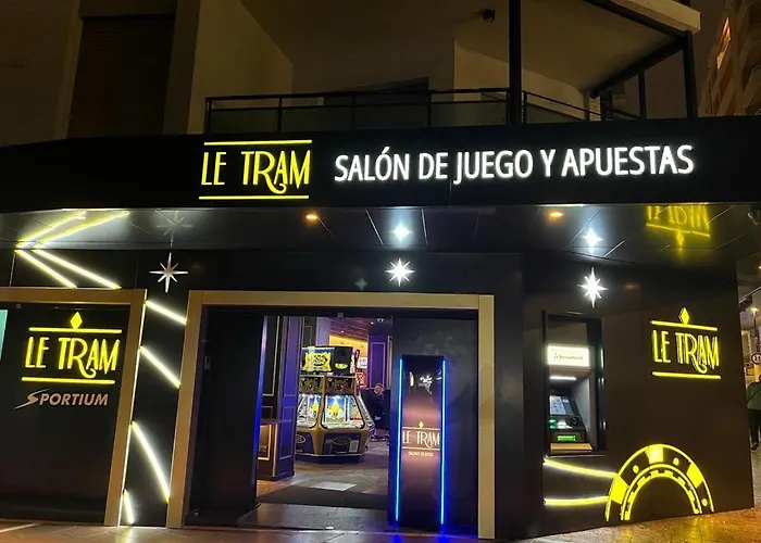 1st Line Paseo Maritimo En El Puerto Deportivo De Апартаменты *