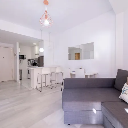 1st Line Paseo Maritimo En El Puerto Deportivo De شقة ماربيا